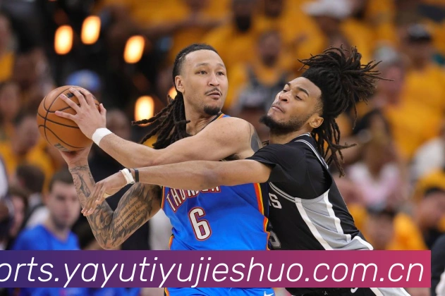 独行侠对阵快船:NBA常规赛战术走势分析-深度解析 独行侠对阵快船:NBA常规赛战术走势分析-深度解析